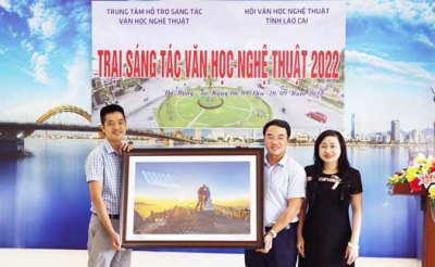 Trại sáng tác văn học nghệ thuật Lào Cai 2022 tại Đà Nẵng