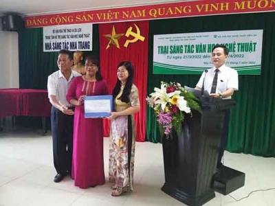 Bế mạc Trại sáng tác văn học nghệ thuật Đắk Lắk 2022 tại Nha Trang