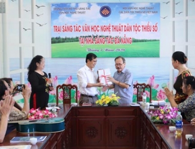 Bế mạc Trại sáng tác Văn học dân tộc thiểu số Việt Nam 2020 tại Đà Nẵng
