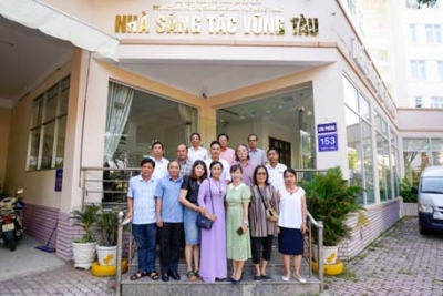 Trại sáng tác văn học nghệ thuật Cà Mau 2022 tại Vũng Tàu