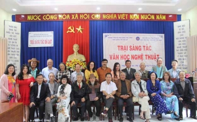 Bế mạc Trại sáng tác văn học nghệ thuật các Dân tộc thiểu số Việt Nam tại Đà Lạt