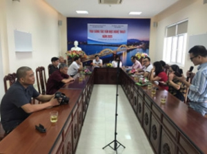 Bế mạc Trại sáng tác Hoà Bình tại Đà Nẵng: Cảm hứng từ biển miền Trung