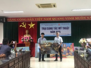 Bế mạc Trại sáng tác mỹ thuật Việt Nam 2025 khu vực phía Nam tại Nha Trang