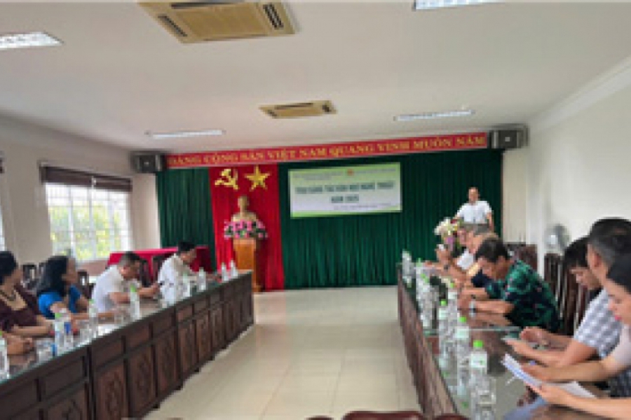 Khai mạc Trại sáng tác văn học nghệ thuật Đắk Nông 2025 tại Nha Trang