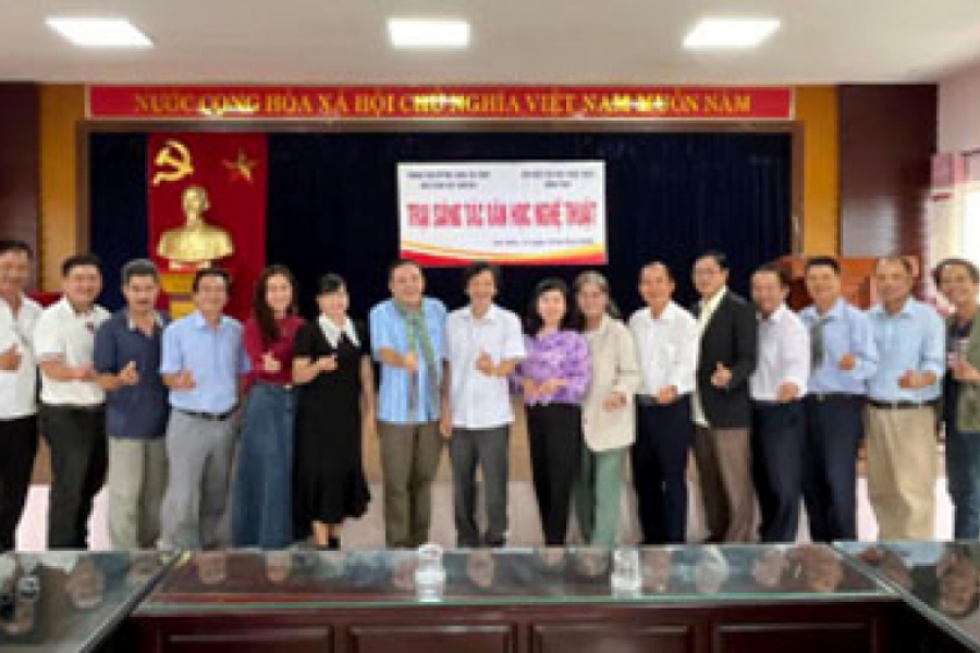 Các văn nghệ sĩ Đồng Tháp tìm cảm hứng tại Trại sáng tác Tam Đảo